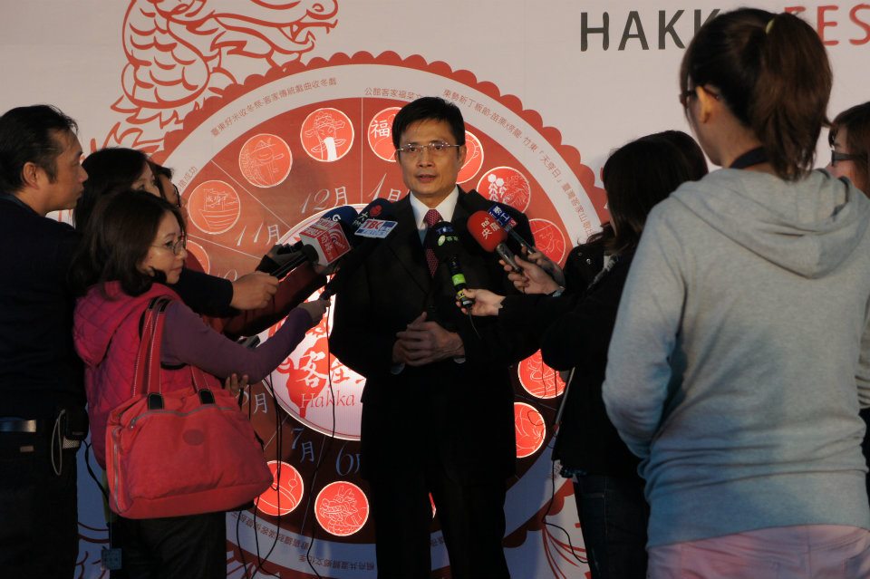 龍騰客舞-2012客庄十二大節慶記者會現場側拍,熱鬧客庄一整年