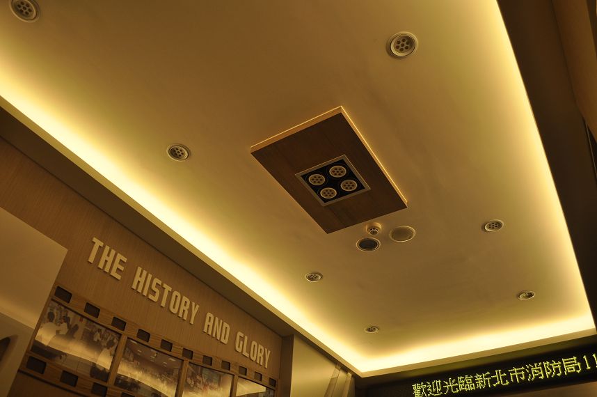 藍訊科技執行 新北市消防局_魔幻隧道_室內裝修