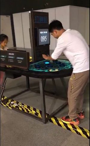 藍訊科技執行 腦中乾坤-北京科學技術館多媒體佈展