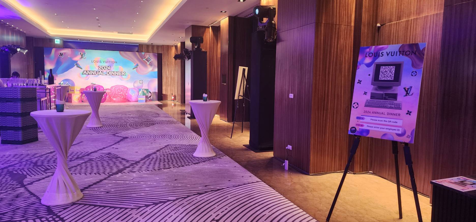 藍訊科技執行 精品頂尖時尚品牌2024 Annual Dinner 400人線上自行報到+客製化抽獎
