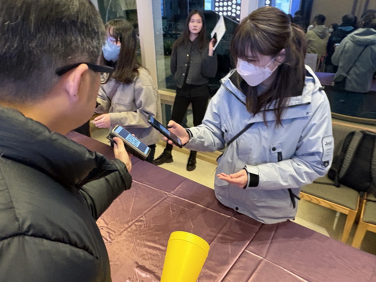 藍訊科技執行2024鐿鈦尾牙QRCode報到/QRcode簡訊發送+客製化抽獎+得獎查詢系統