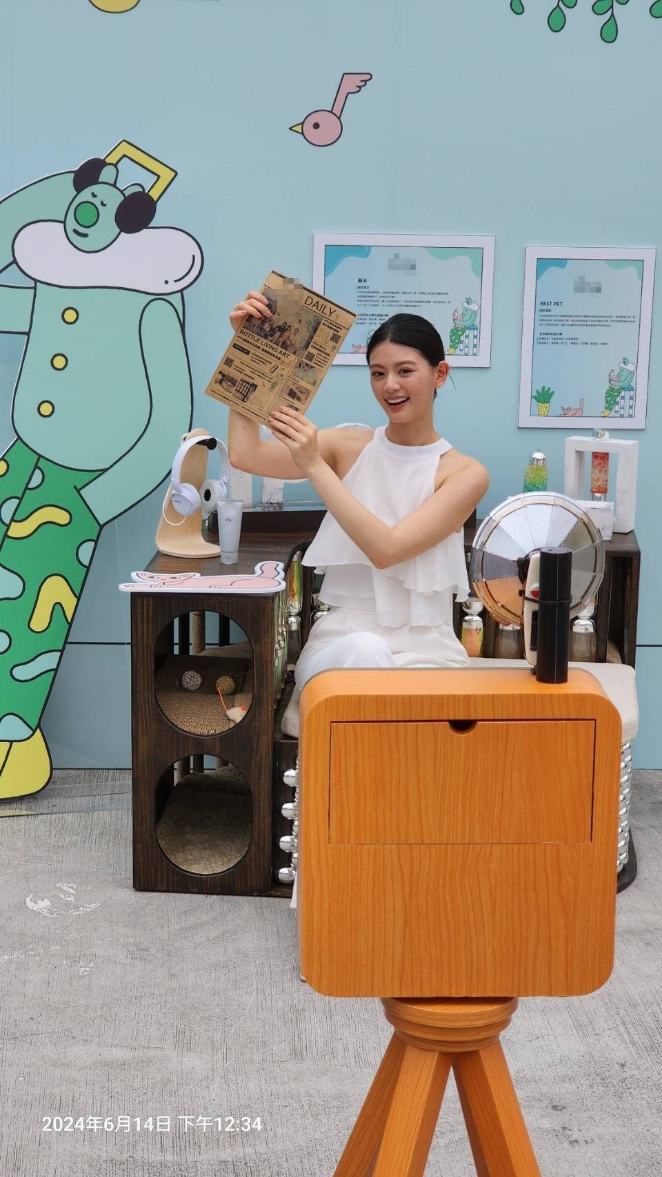 【行動拍照列印 活動限定照片海報】知名專櫃保養彩妝品牌2024快閃全台巡迴，打造獨特品牌互動體驗