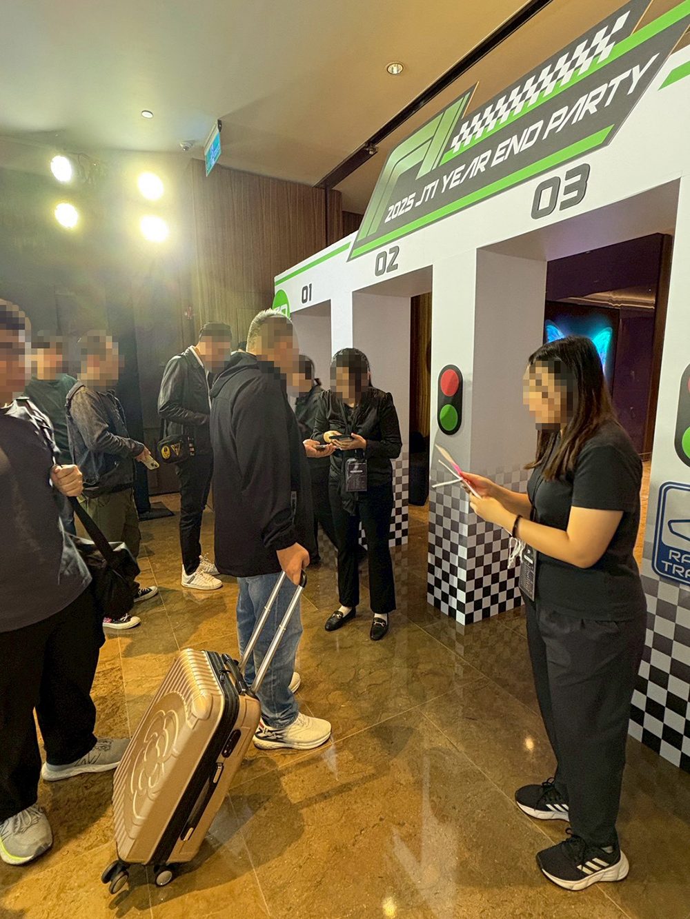 【企業活動數位化】300 人尾牙「QRCode 報到」簡化人力、提高效率！「客製化抽獎」條件設定 X 數據透明化